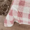 LIV-Lucero_07.webp