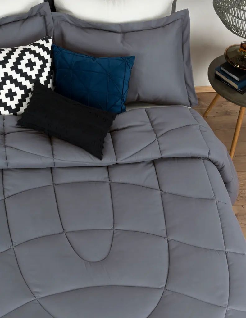 DUV_LUX_Bernardo_05.webp