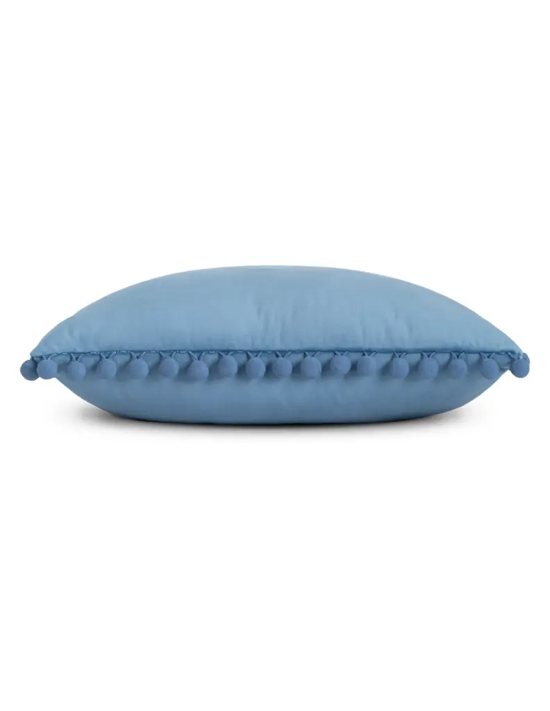 ACS_Cojin_Velvet_Pompones_Gael_02.webp