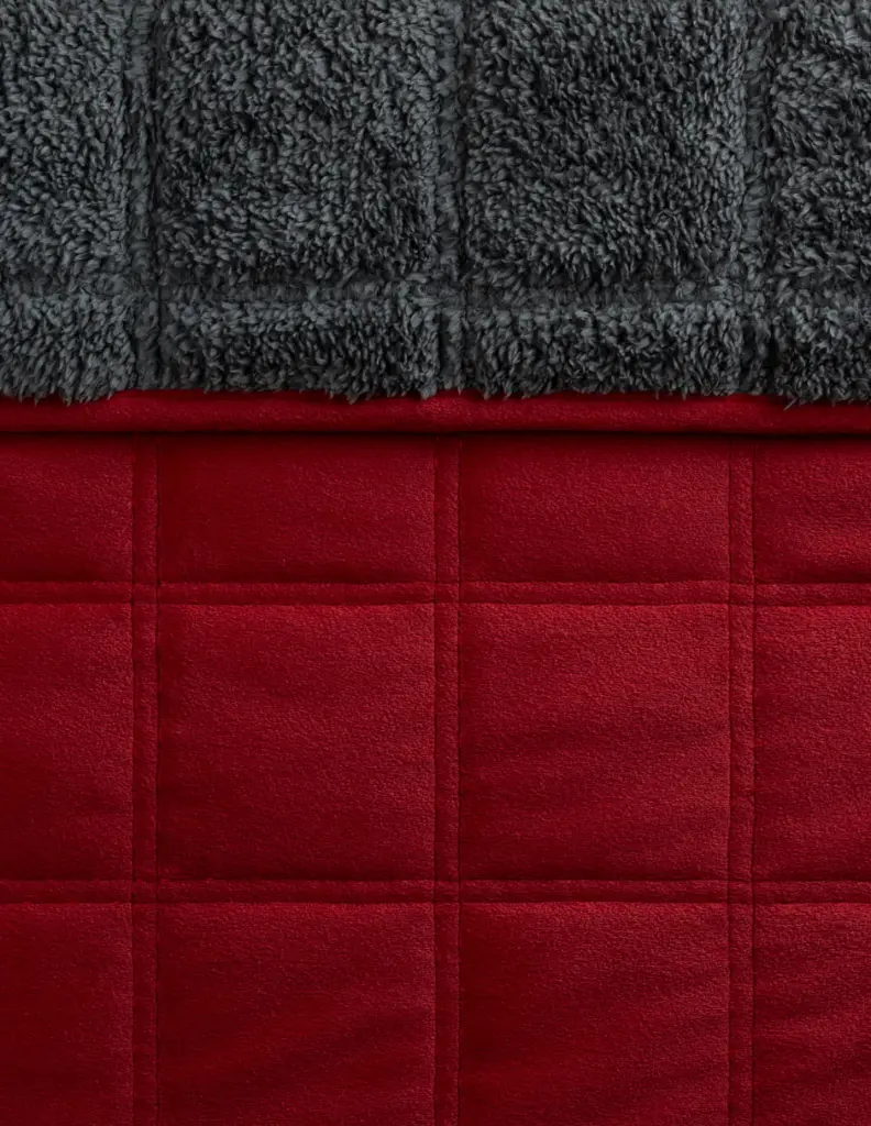 EDR_LX_Velvet_Escarlata_02.webp