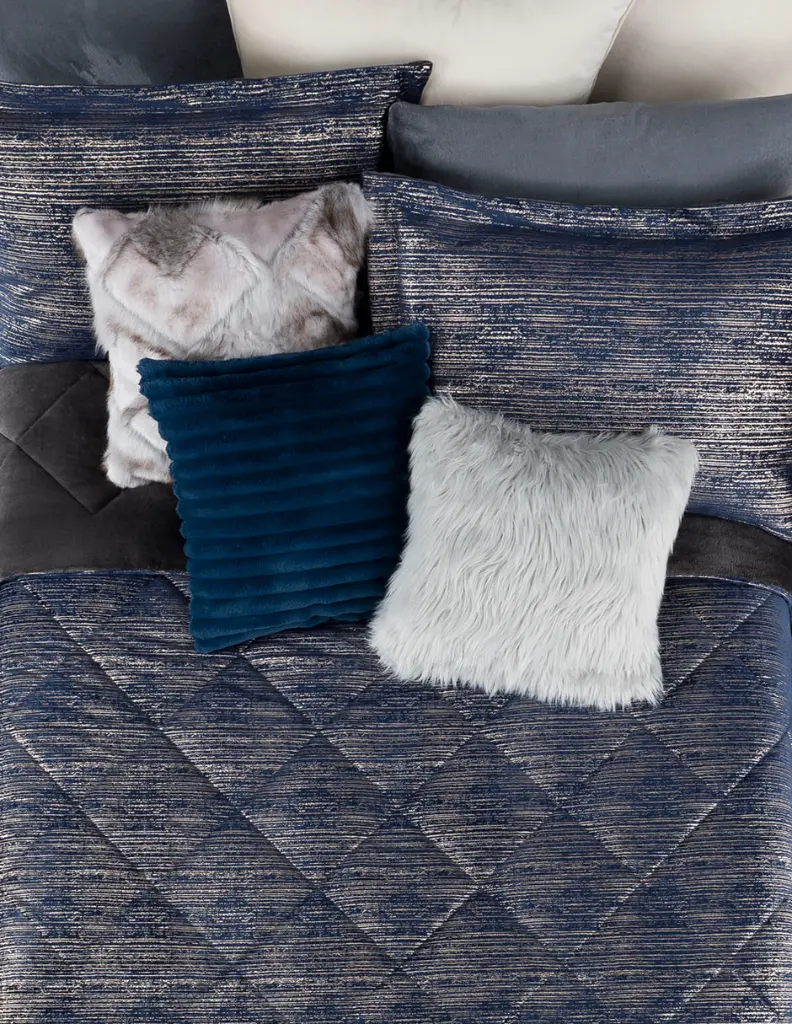 EDR_LX_Velvet_Cascada_03.webp